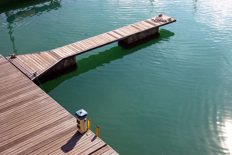 Floating Dock System